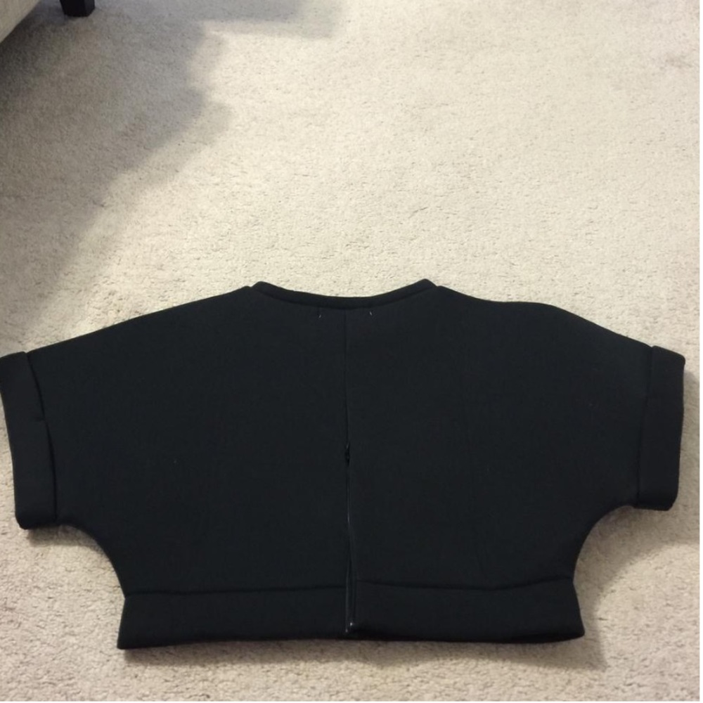 Cropped top - Picture 2 of 4